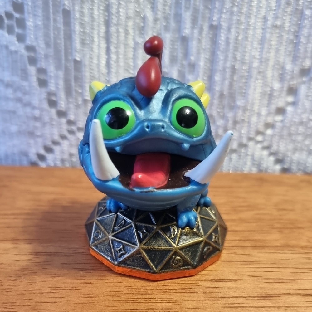 Wrecking Ball S2 Skylanders Giants Imaginators Activision 2012